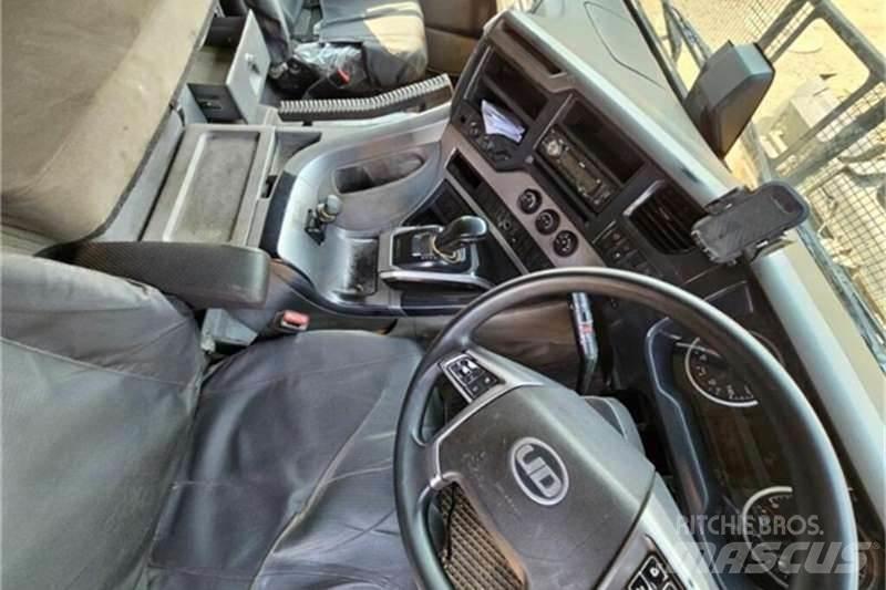UD TRUCKS QUON Altele