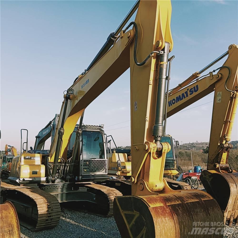 Kobelco SK200-8 Excavatoare pe șenile
