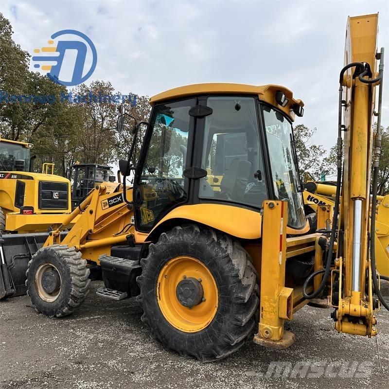 JCB 3 CX Buldoexcavatoare