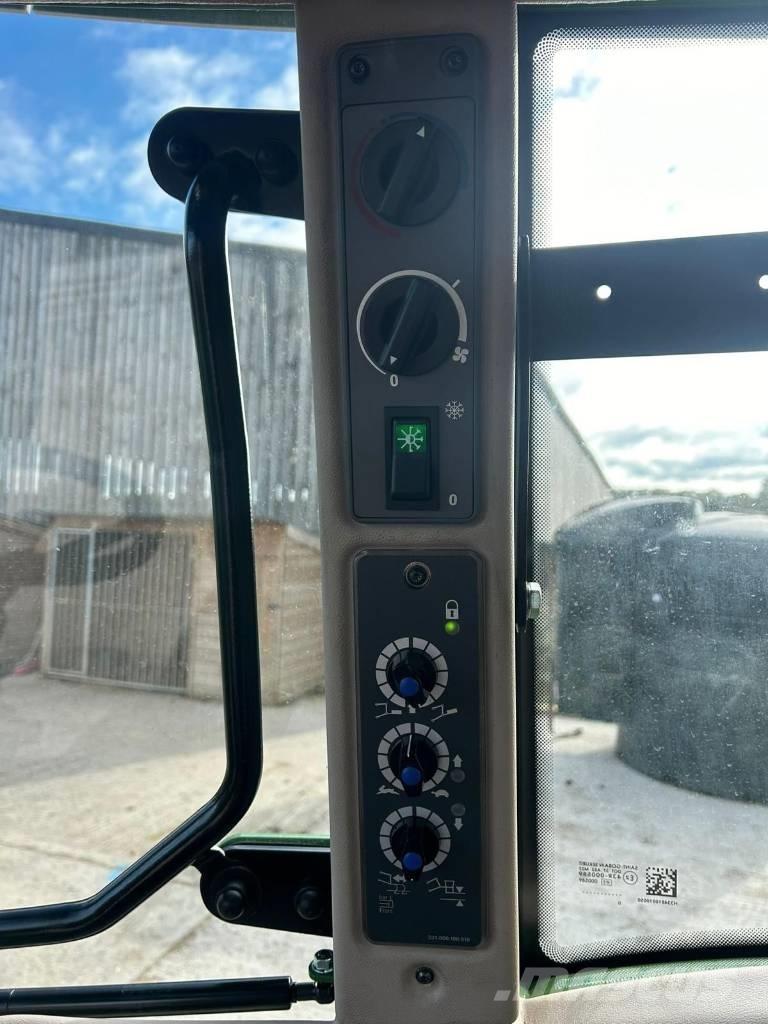 Fendt 211 Vario Tractoare