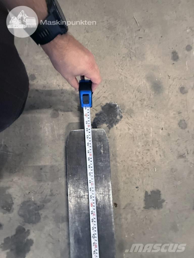 Kalmar DCE 80-6 Stivuitor diesel