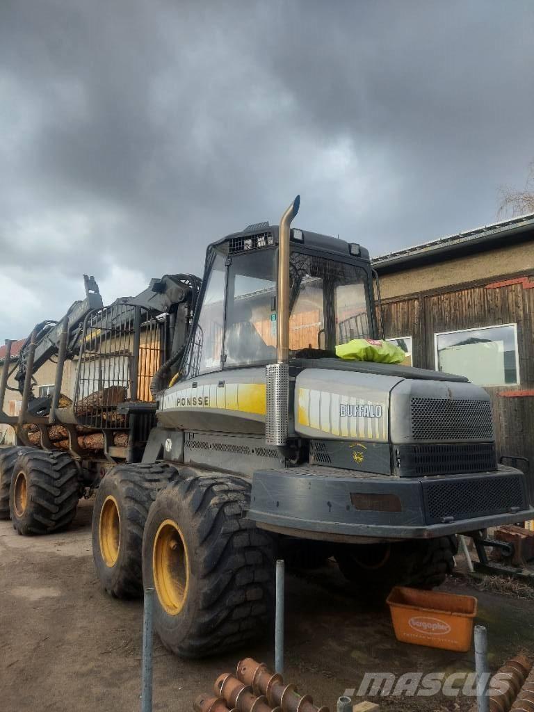 Ponsse Buffalo Transportoare