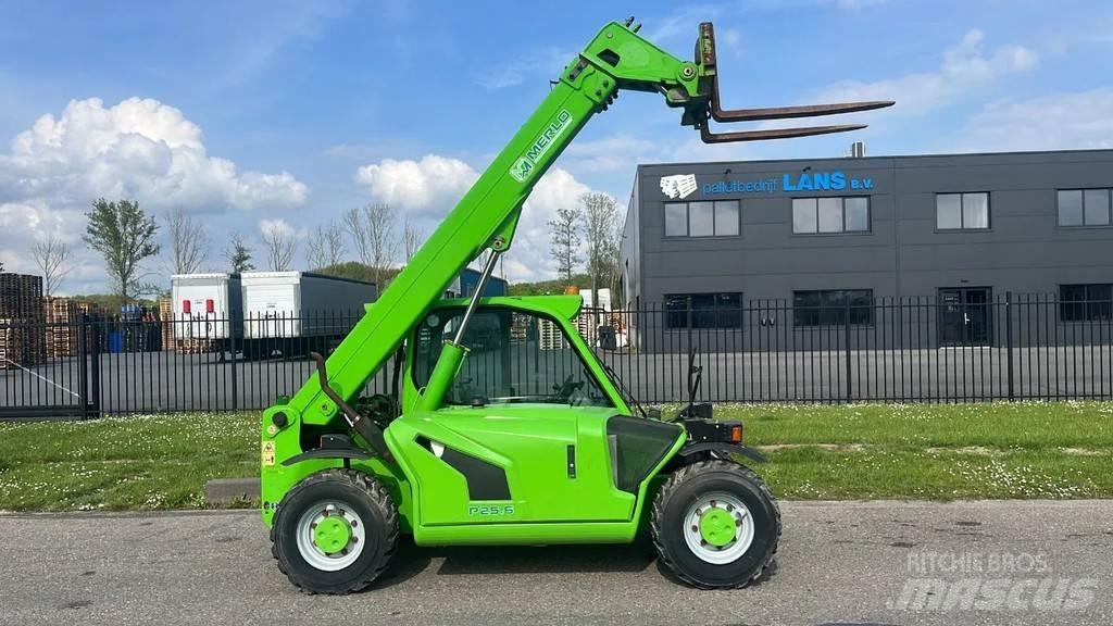 Merlo P25.6 Manipulatoare agricole
