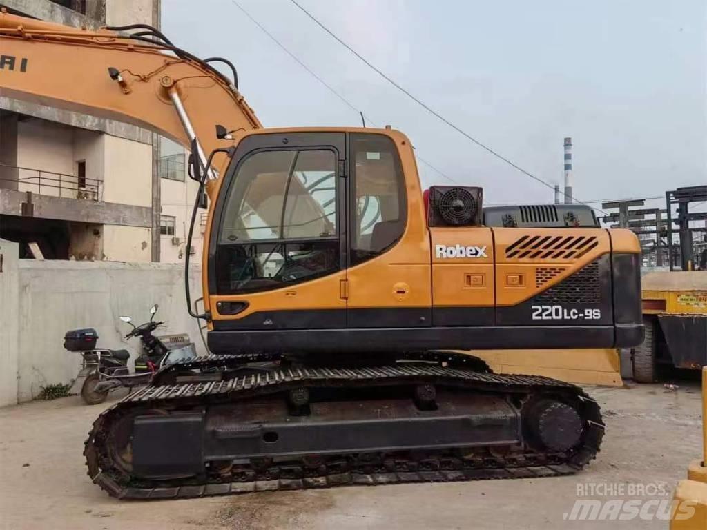 Hyundai R220LC-9S Excavatoare pe șenile
