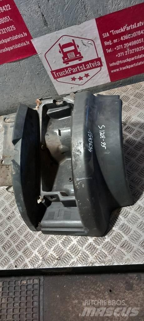 Scania 94 D.   1543634 Cabine si interior