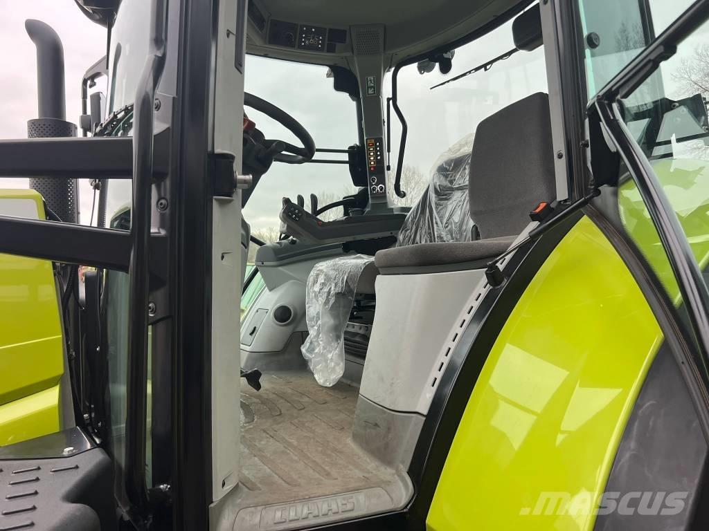 CLAAS Arion 610 CIS Tractoare