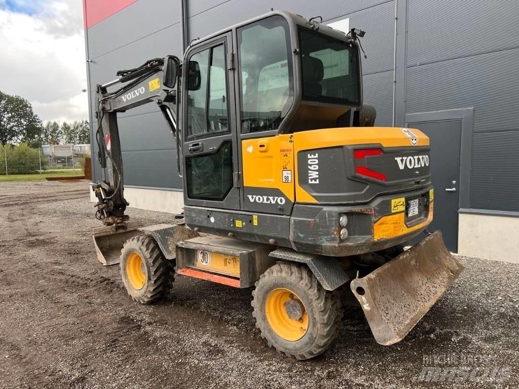 Volvo EW 60 E Excavatoare cu roti