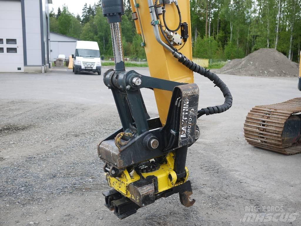 Hyundai HX 235 LCR Excavatoare pe șenile
