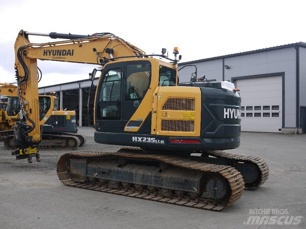 Hyundai HX 235 LCR Excavatoare pe șenile

