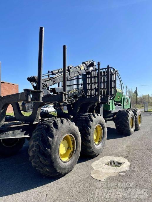 John Deere 1910 E Transportoare