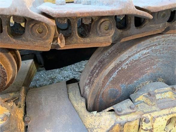 CAT D6C Buldozere pe senile
