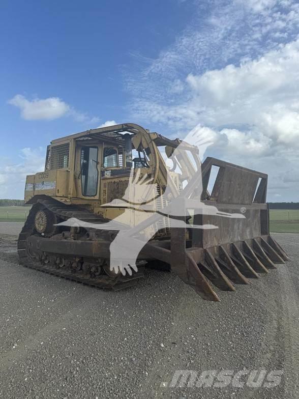 CAT D8R Buldozere pe senile