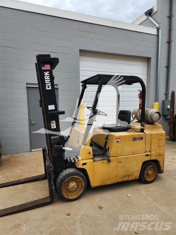 Clark C500-80 Stivuitor diesel
