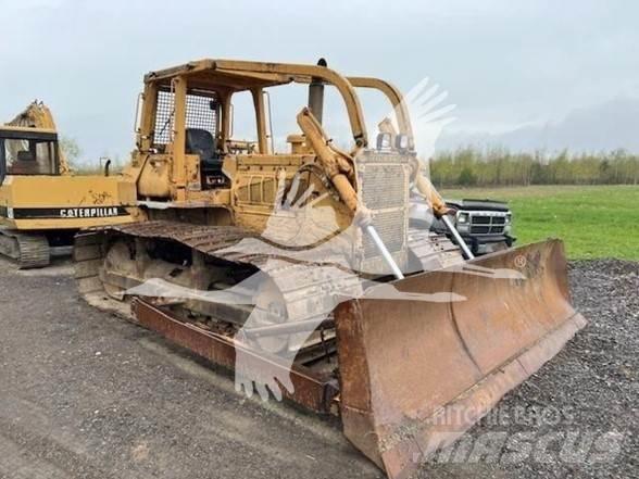 Komatsu D65P-7 Buldozere pe senile