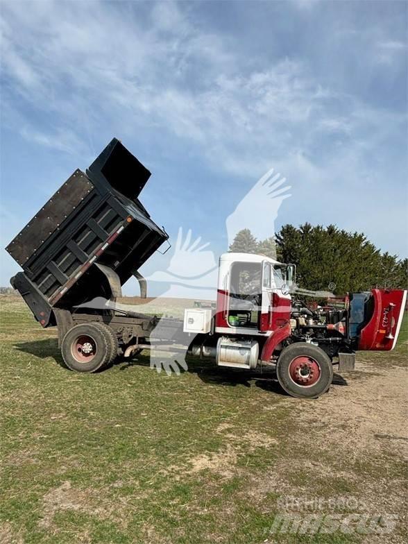 Peterbilt 357 Autobasculanta