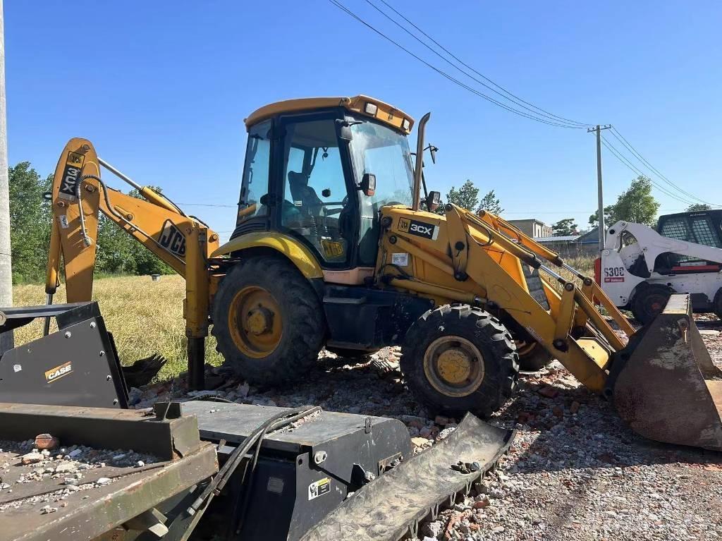JCB 3 CX Buldoexcavatoare