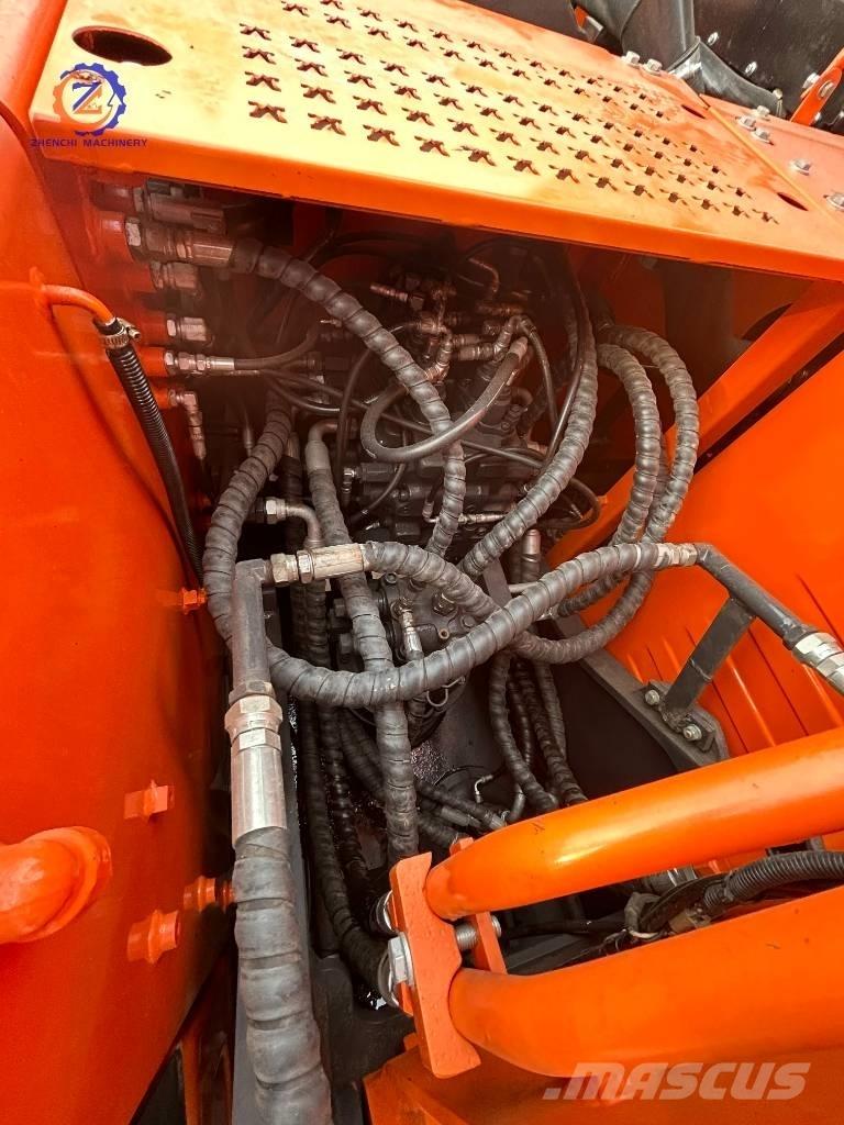 Doosan DX 150 Excavatoare 7t - 12t