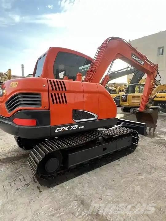 Doosan DX75-9C Excavatoare 7t - 12t