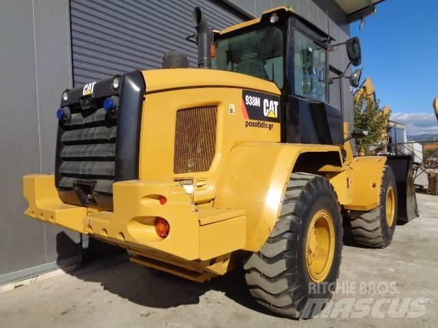 CAT 938M Incarcator pe pneuri