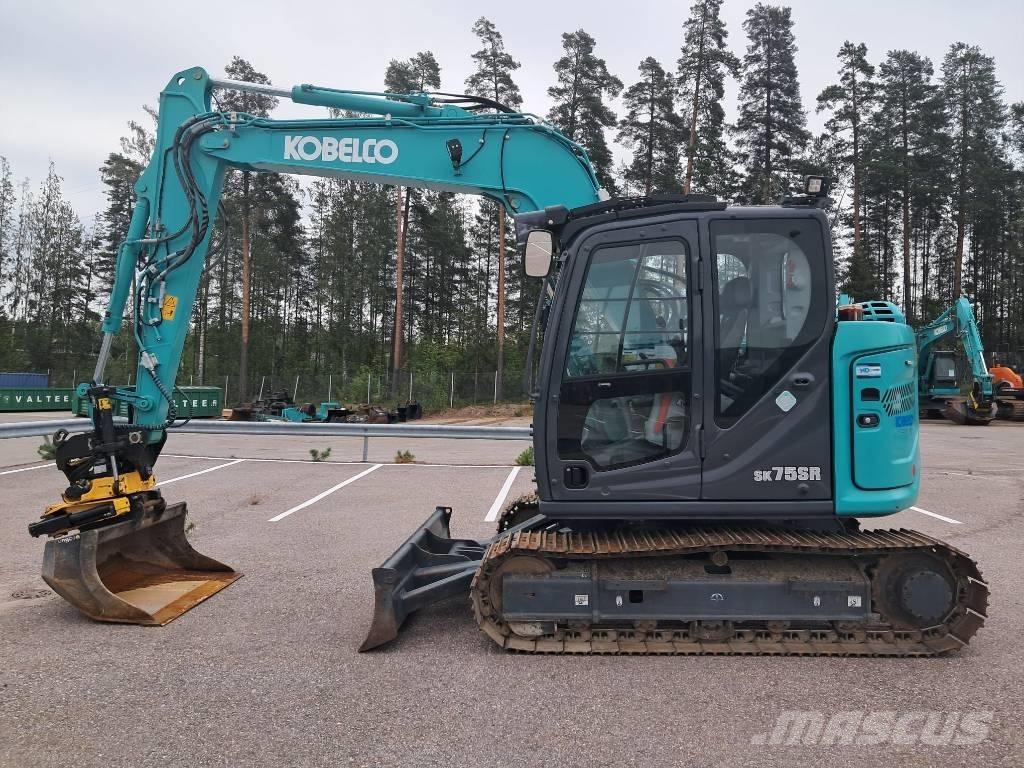 Kobelco SK75SR-7 Excavatoare 7t - 12t