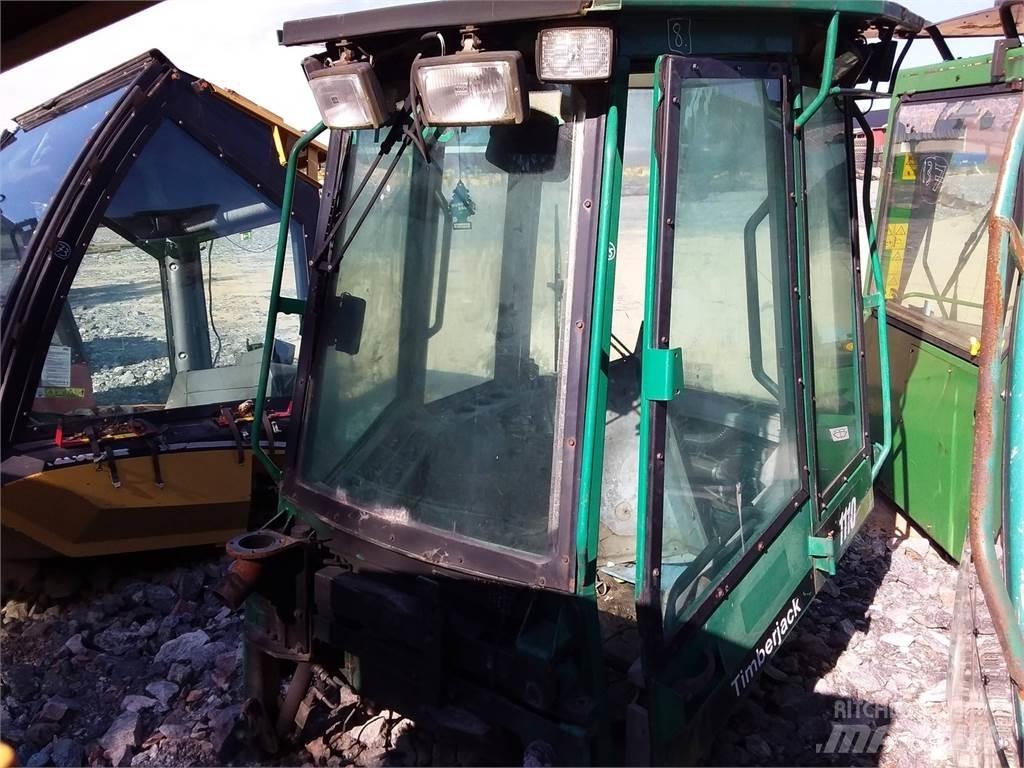 Timberjack 1110 Cabine si interior