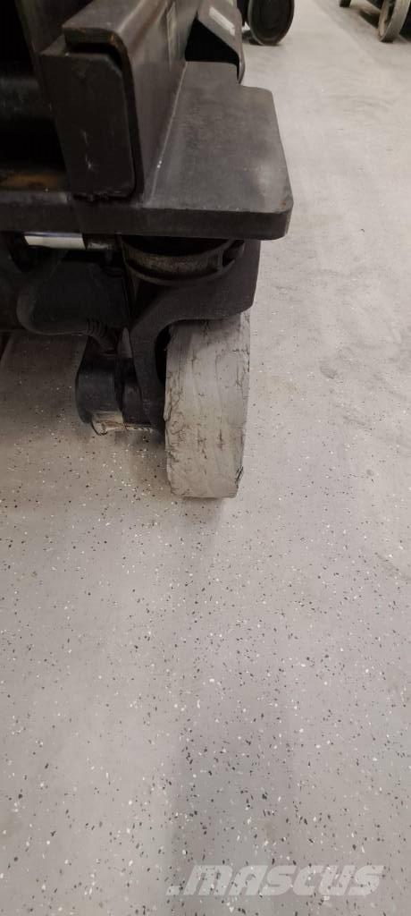 JLG 3246 ES Platforme foarfeca