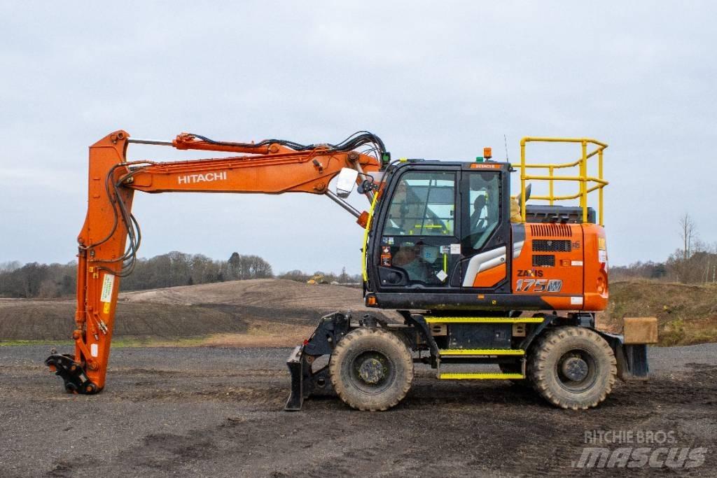 Hitachi ZX175W-7 Excavatoare cu roti