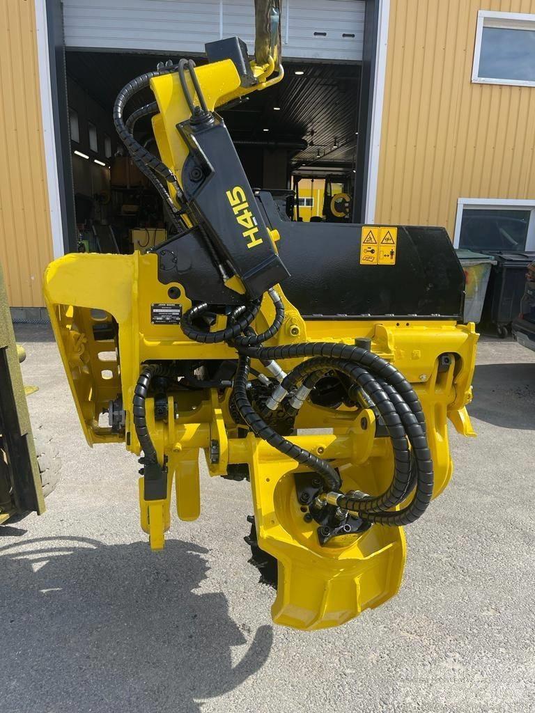 John Deere H 415 Capete pentru culegatoare