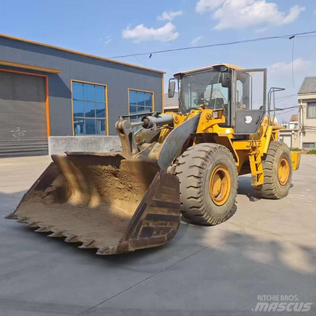 Volvo L 105 Incarcator pe pneuri