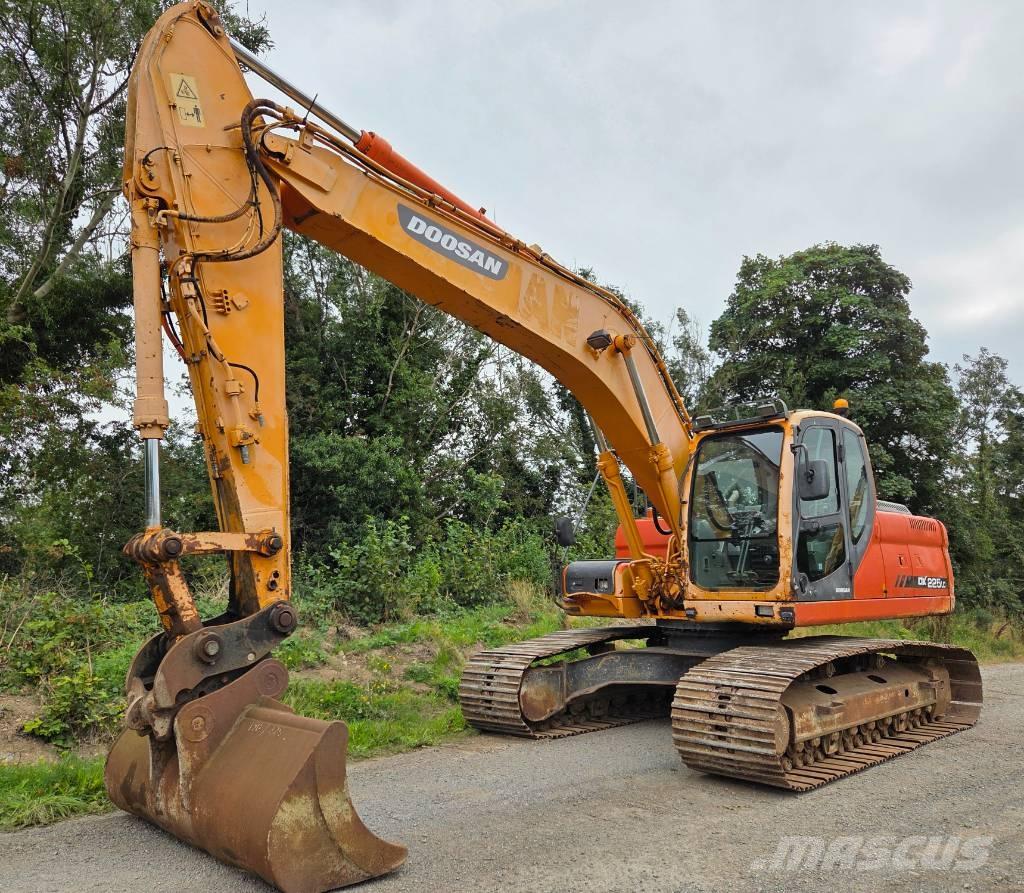 Doosan DX 225 LC Excavatoare pe șenile
