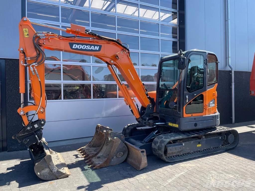 Doosan DX62R-3 | A/C Mini excavatoare < 7t