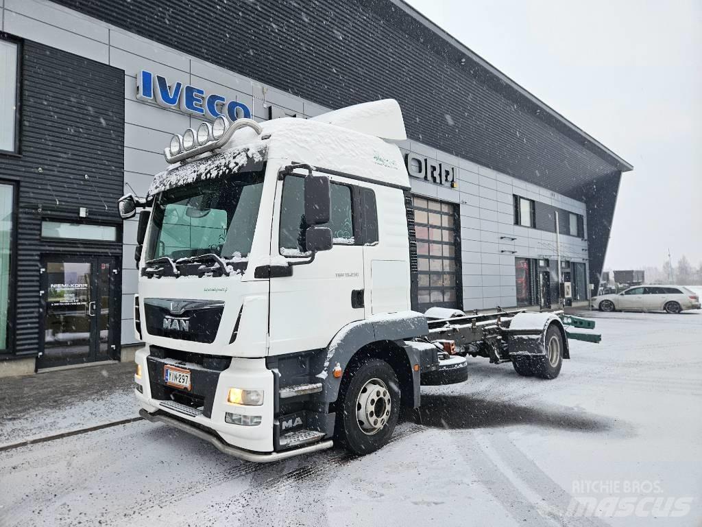 MAN TGM Camion cabina sasiu