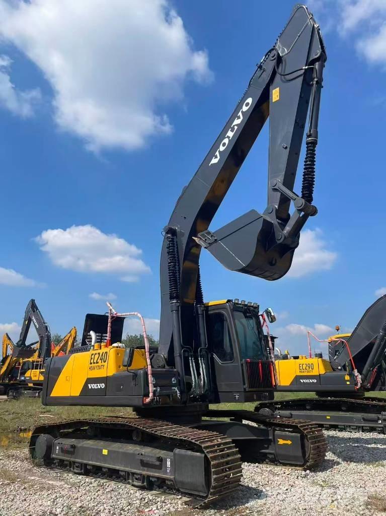 Volvo EC 240 Excavatoare pe șenile
