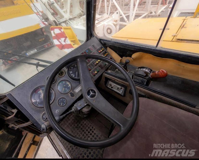 Liebherr LTM 1035 Macara pentru orice teren