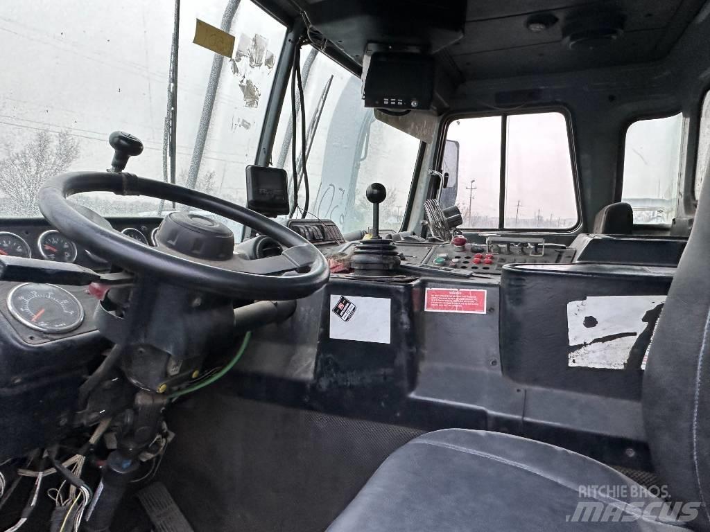 Autocar XPEDITOR Camion de deseuri