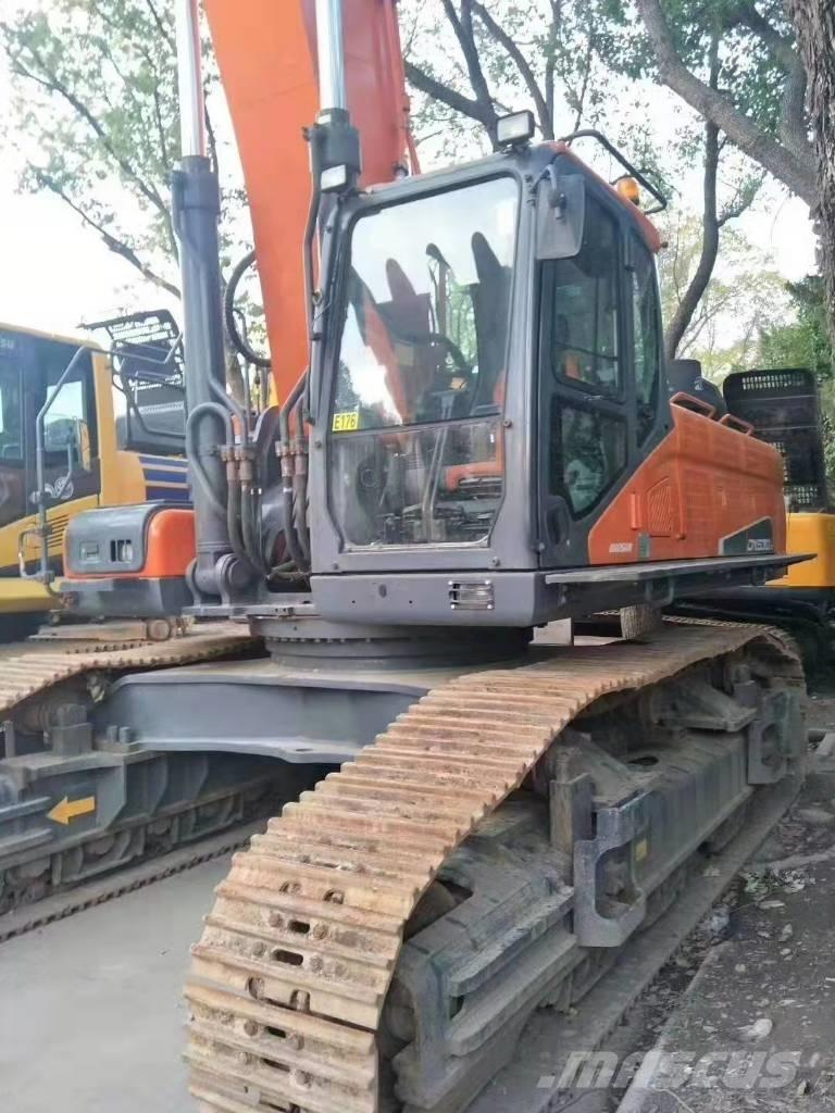 Doosan DX 530 LC-5 Excavatoare pe șenile

