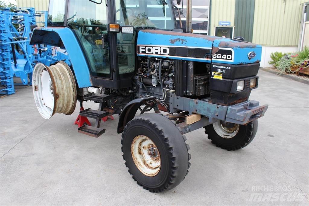 Ford 6640 2WD Tractoare