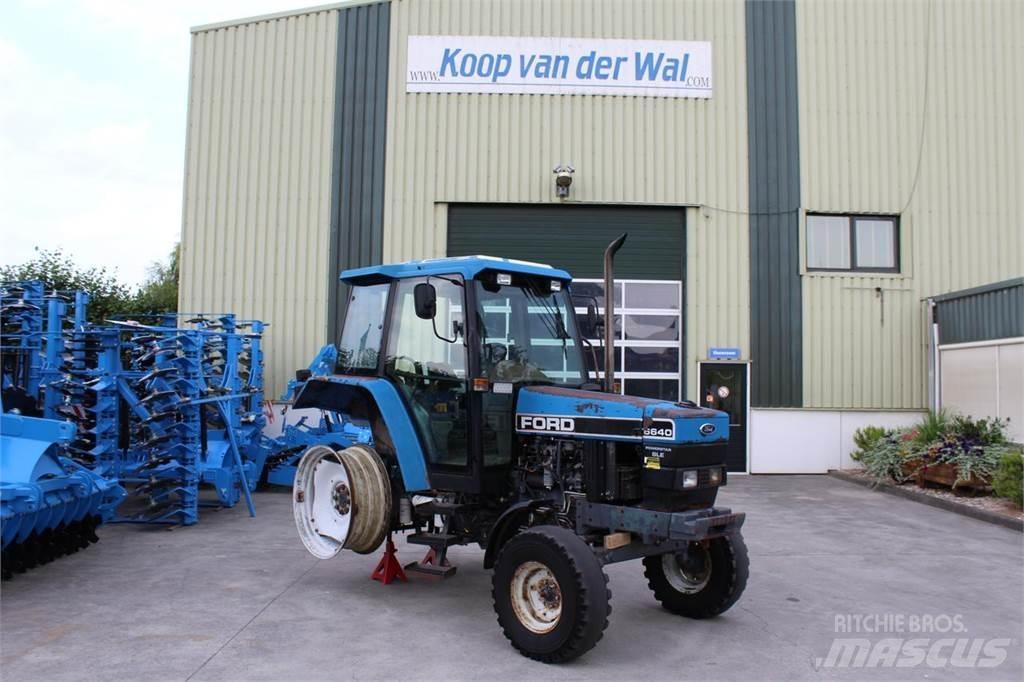 Ford 6640 2WD Tractoare