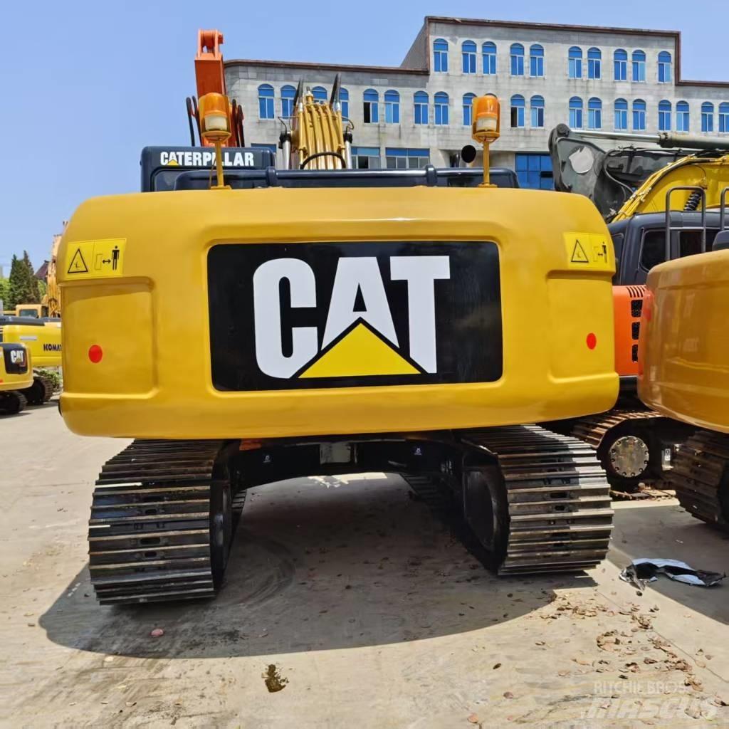 CAT 320 D Excavatoare pe șenile
