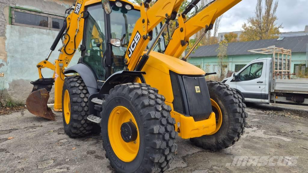 JCB 4 CX Buldoexcavatoare