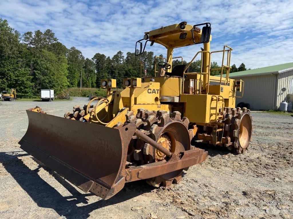 CAT 815 B Compactoare sol