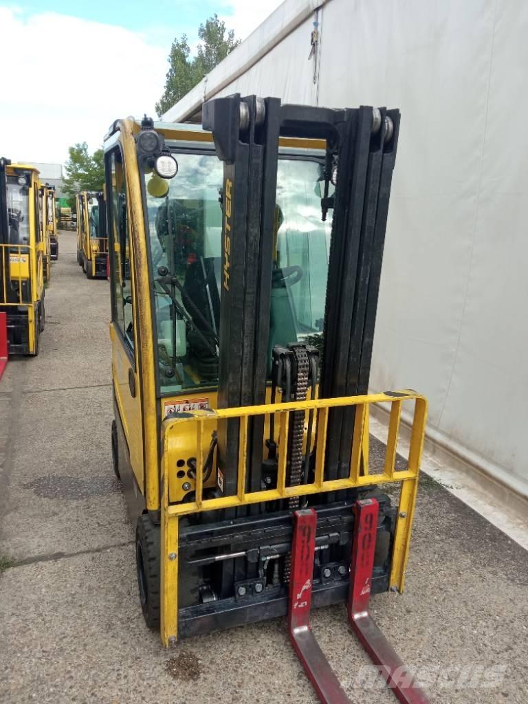 Hyster J 1.8 XN Stivuitor electric