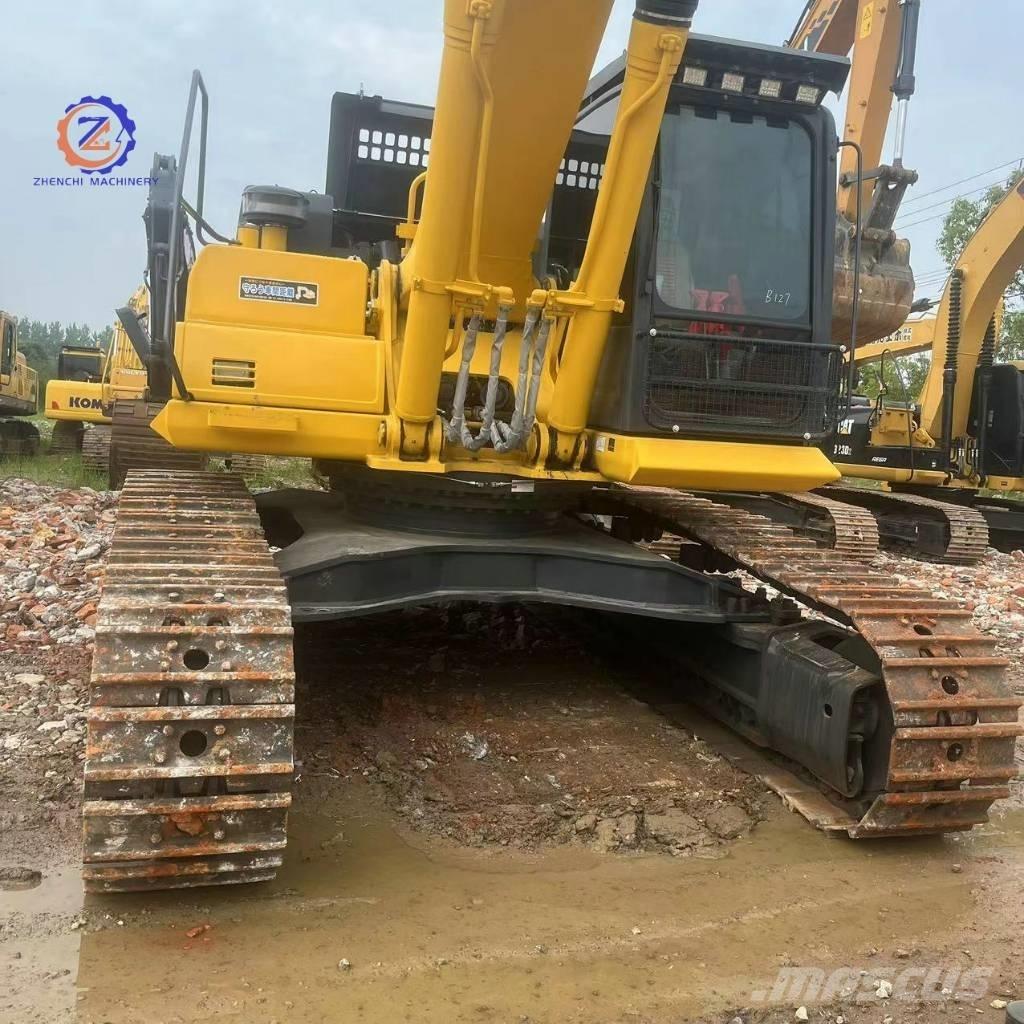 Komatsu PC 450 Excavatoare pe șenile
