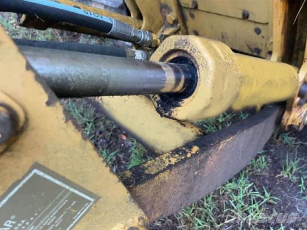 CAT D 5 G Buldozere pe senile