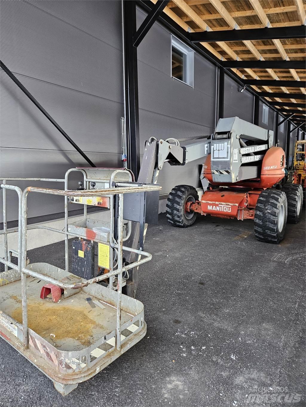 Manitou 165ATJ Nacele cu brat articulat