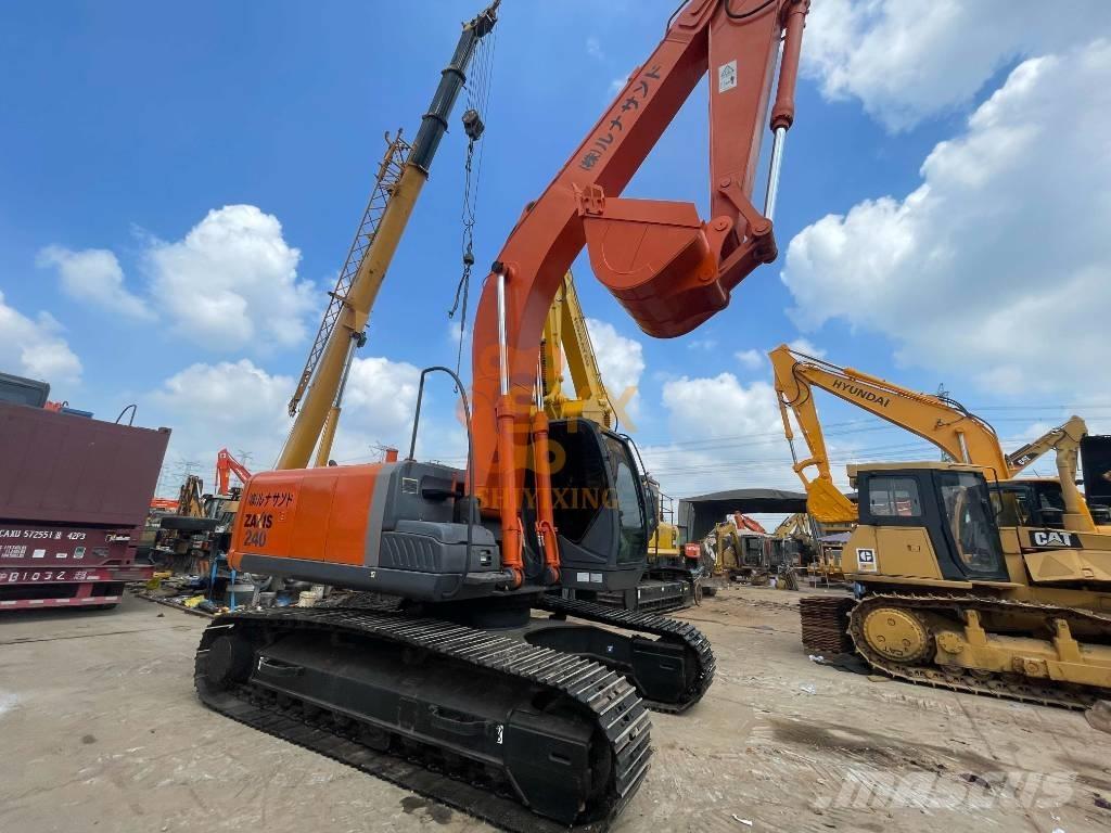 Hitachi ZX 240 Excavatoare pe șenile
