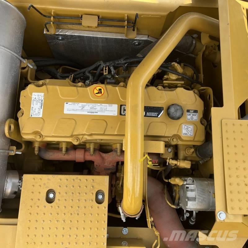 CAT 330D2L Excavatoare pe șenile
