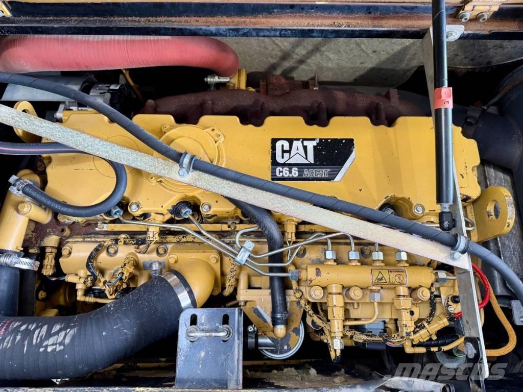 CAT M 318 D Excavatoare cu roti