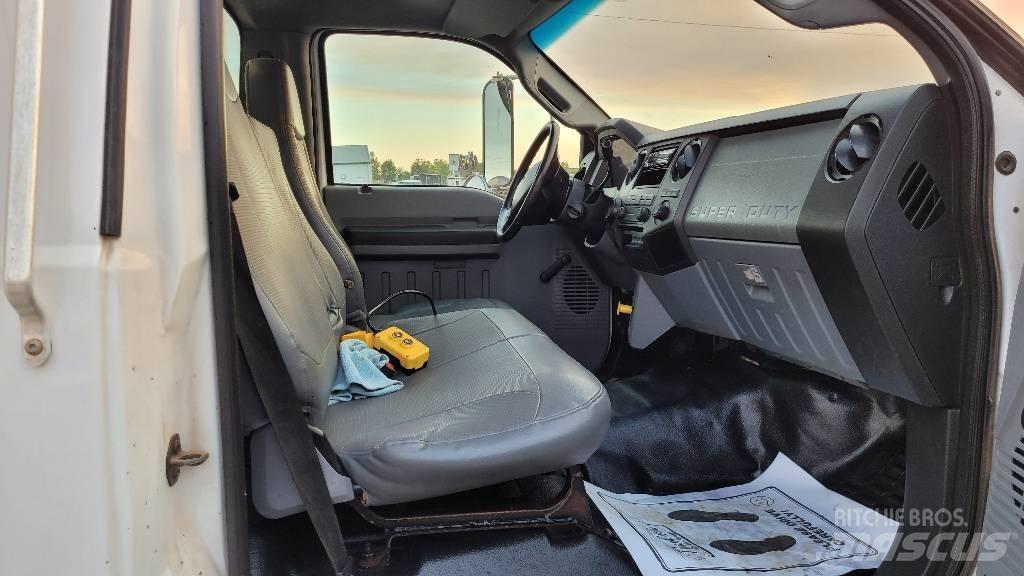Ford F 650 SD Camion transport aschii