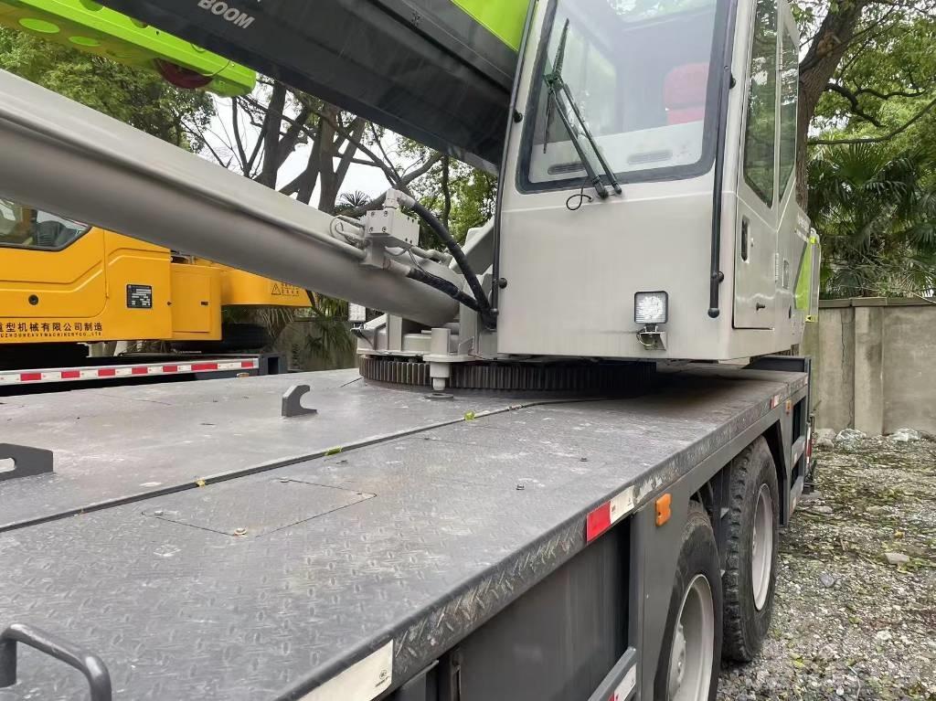 Zoomlion 25 T Macara pentru orice teren